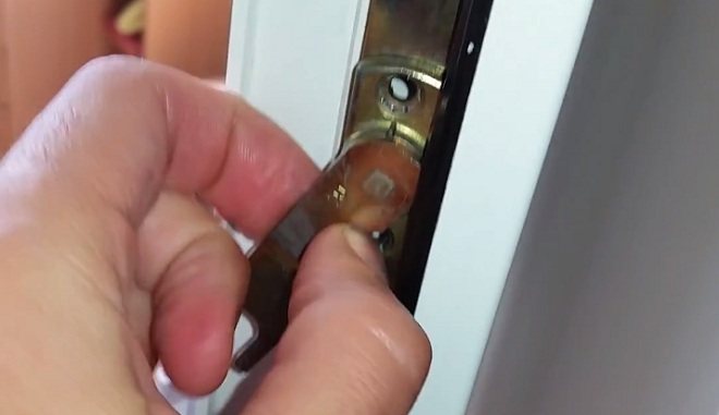 Ремонт и регулировка балконной двери своими руками - пошаговая инструкция с фото и описанием