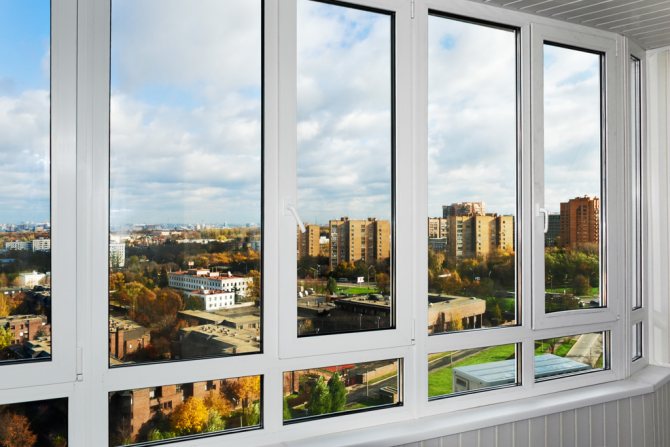 установка пластиковых окон на балконе